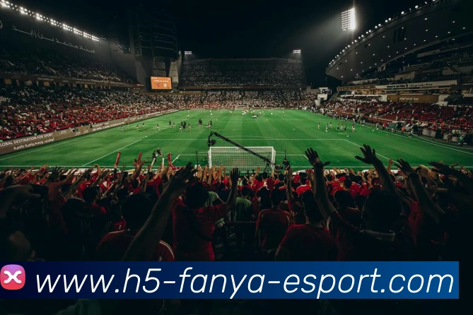 罗马诺透露利物浦与拜仁均关注格伊的真实情况